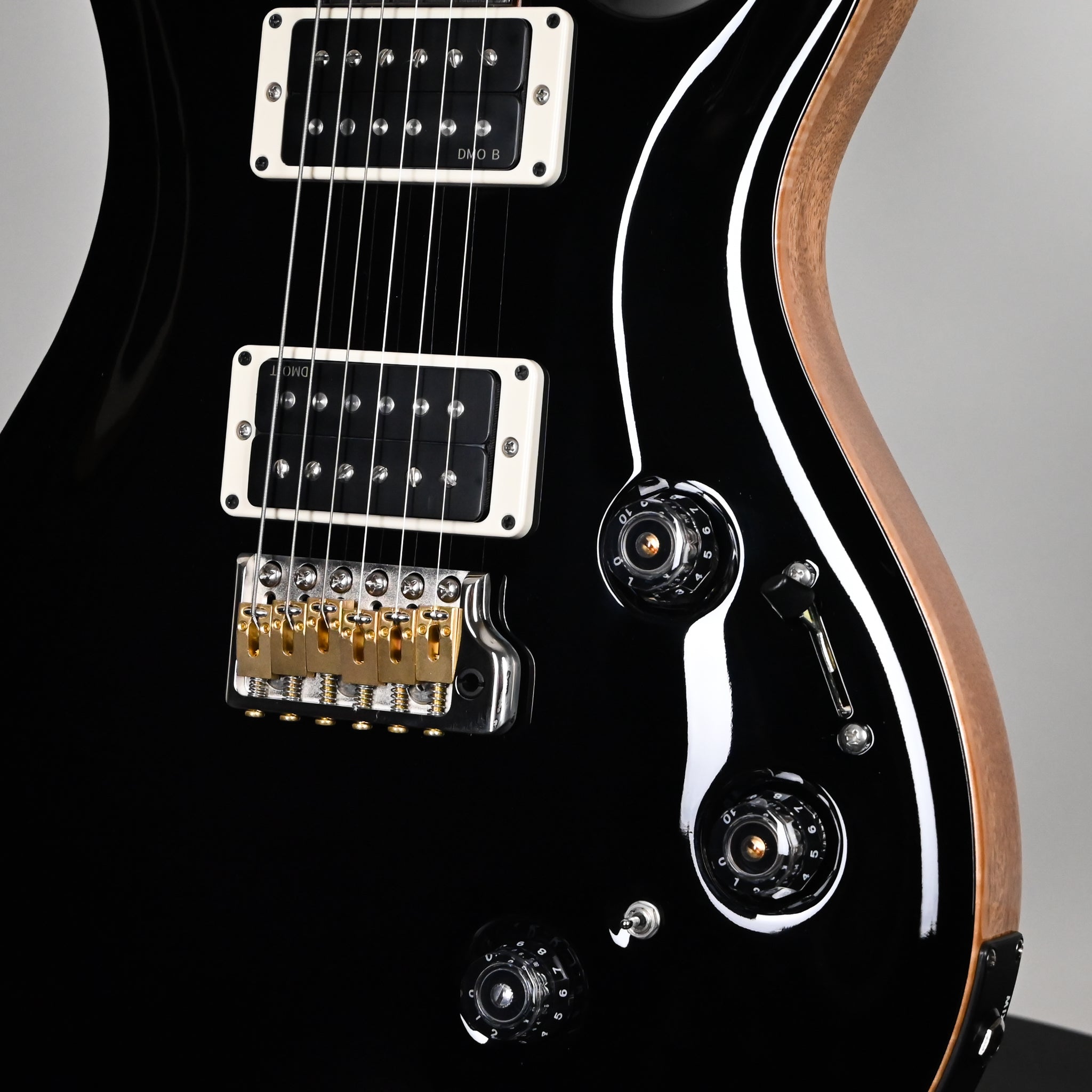 PRS Custom 24 Piezo w/ DMO Pickups Electric Guitar- Black (Natural Back) 2026 (0419114)