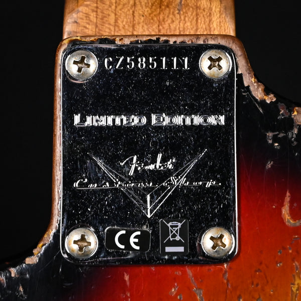 Fender Custom Shop Limited Edition Roasted '61 Stratocaster Super Heavy Relic- Aged 3 Color Sunburst 2025 (CZ585111)