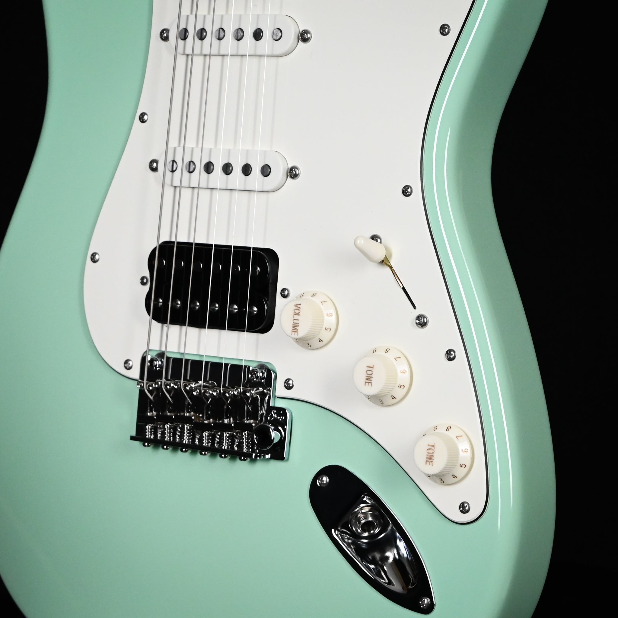 Suhr Classic S HSS Electric Guitar- Surf Green 2026 (94995)