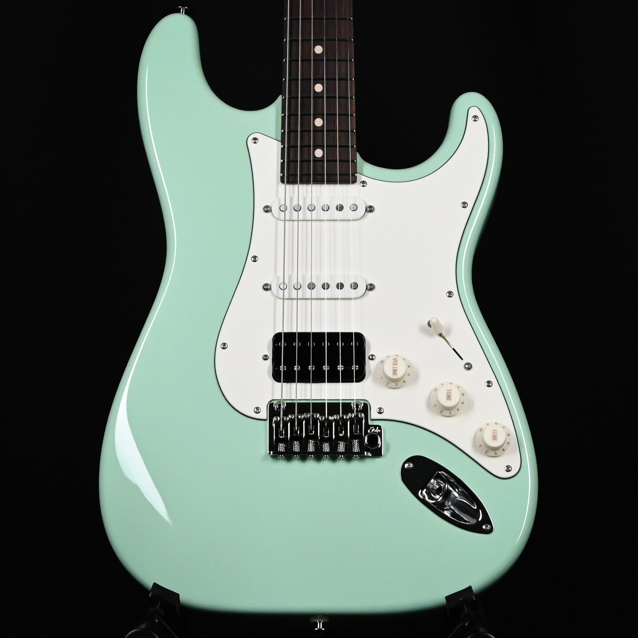 Suhr Classic S HSS Electric Guitar- Surf Green 2026 (94995)