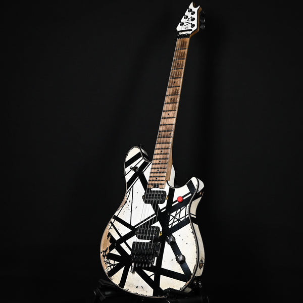 EVH Custom Shop USA NAMM 2025 Limited Edition Wolfgang HH w/ Floyd Rose- Black & White Stripes 2025 (WG17621A)