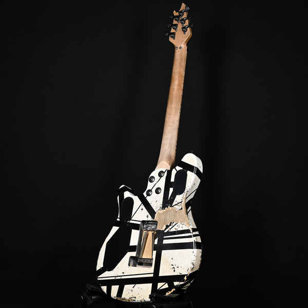 EVH Custom Shop USA NAMM 2025 Limited Edition Wolfgang HH w/ Floyd Rose- Black & White Stripes 2025 (WG17621A)
