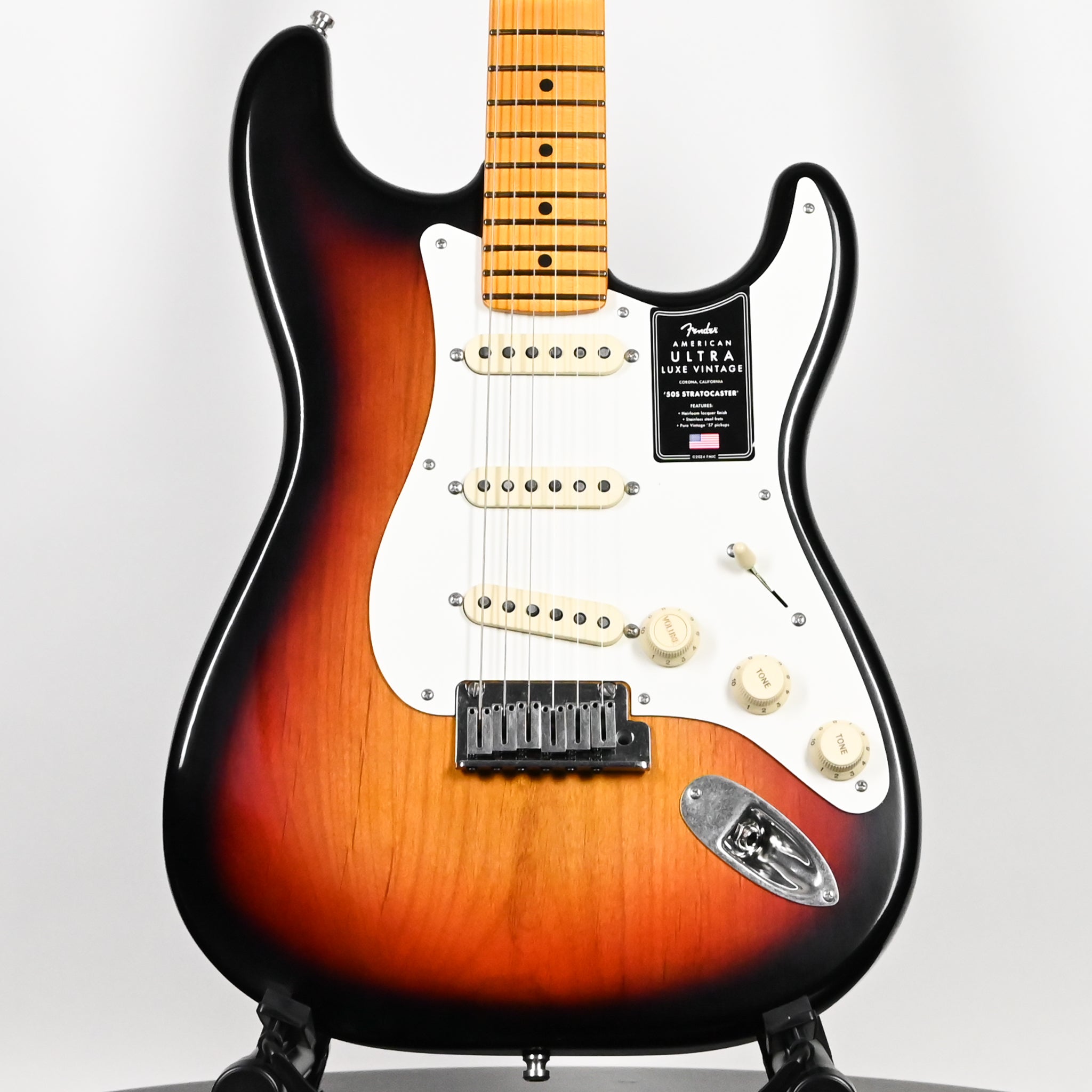 Fender American Ultra Luxe Vintage '50s Stratocaster- 3 Color Sunburst 2026 (US26008293)