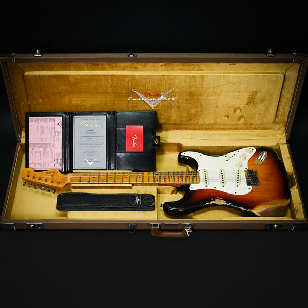 Fender Custom Shop Limited Edition Red Hot Hardtail Stratocaster Heavy Relic- Faded Aged Chocolate 3 Tone Sunburst 2025 (CZ586164)