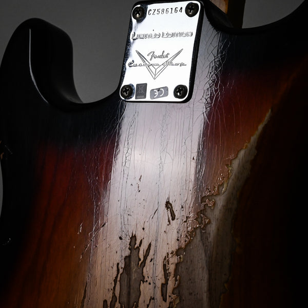 Fender Custom Shop Limited Edition Red Hot Hardtail Stratocaster Heavy Relic- Faded Aged Chocolate 3 Tone Sunburst 2025 (CZ586164)