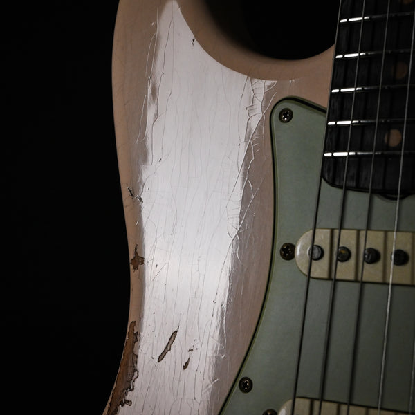 Fender Custom Shop Limited Edition '63 Stratocaster Relic- Super Faded Aged Shell Pink 2025 (CZ586641)