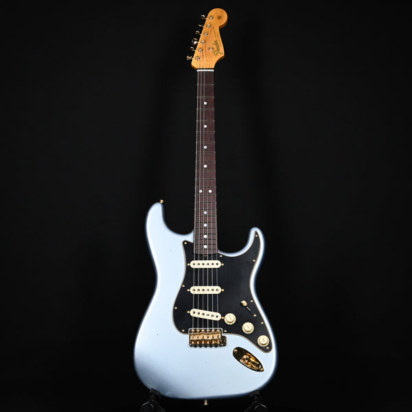 Fender Custom Shop Limited-Edition '65 Dual-Mag Strat Journeyman Relic - Aged Blue Ice Metallic (CZ571481)