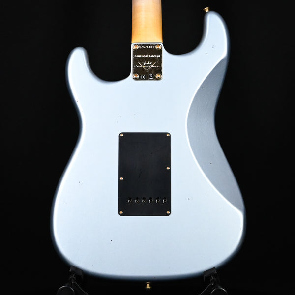 Fender Custom Shop Limited-Edition '65 Dual-Mag Strat Journeyman Relic - Aged Blue Ice Metallic (CZ571481)