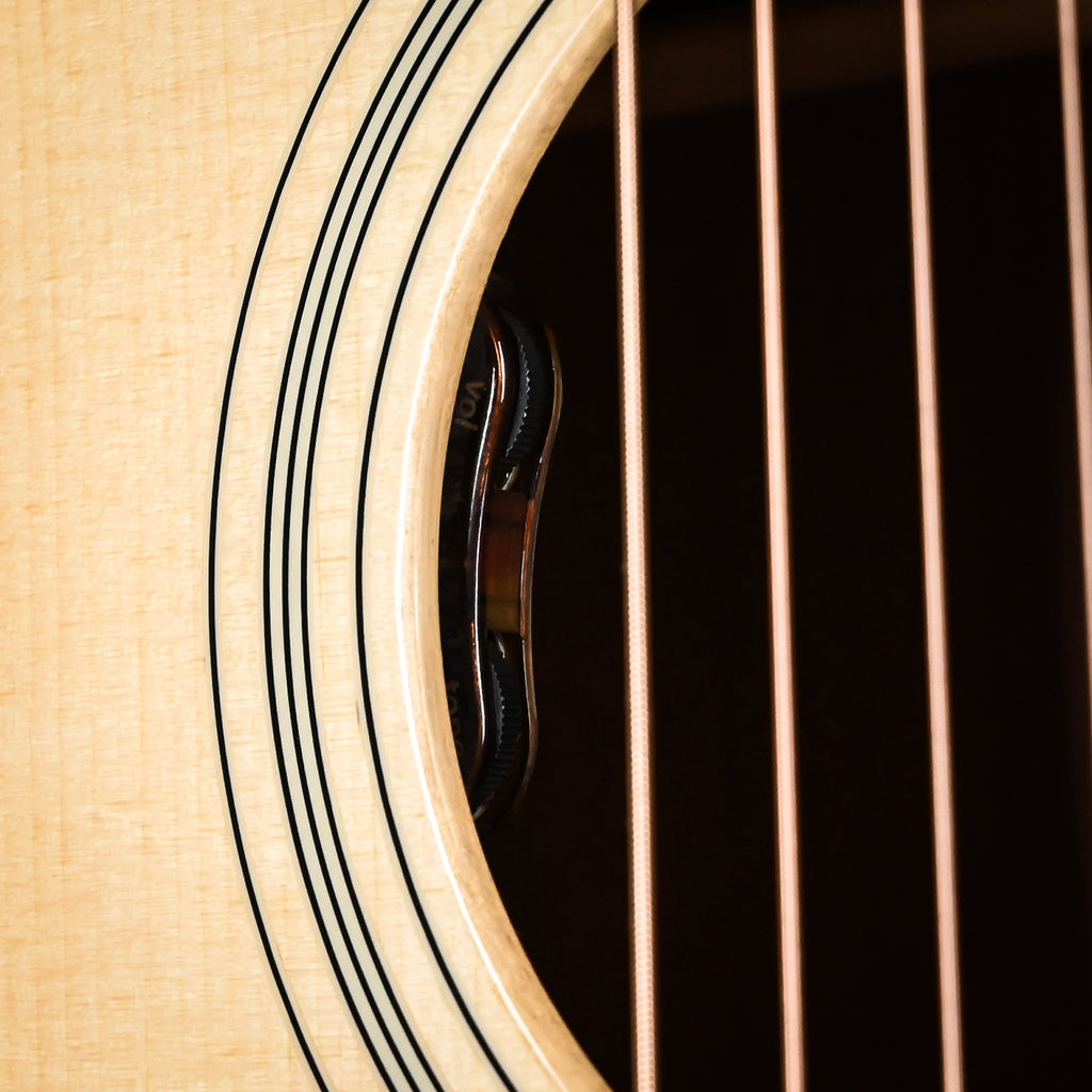 Eastman AC322CE Grand Auditorium Acoustic-Electric Guitar- Natural 2026 (M2503251)