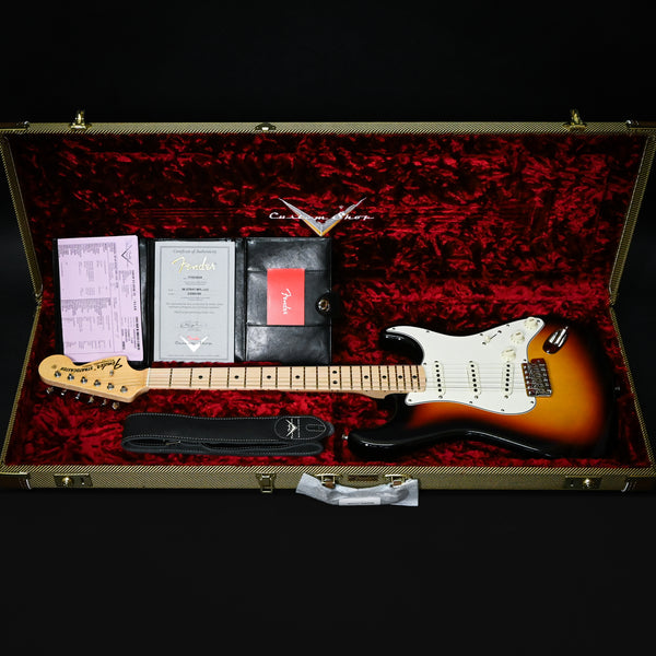 Fender Custom Shop '68 Stratocaster Deluxe Closet Classic- 3 Color Sunburst 2024 (CZ582190)