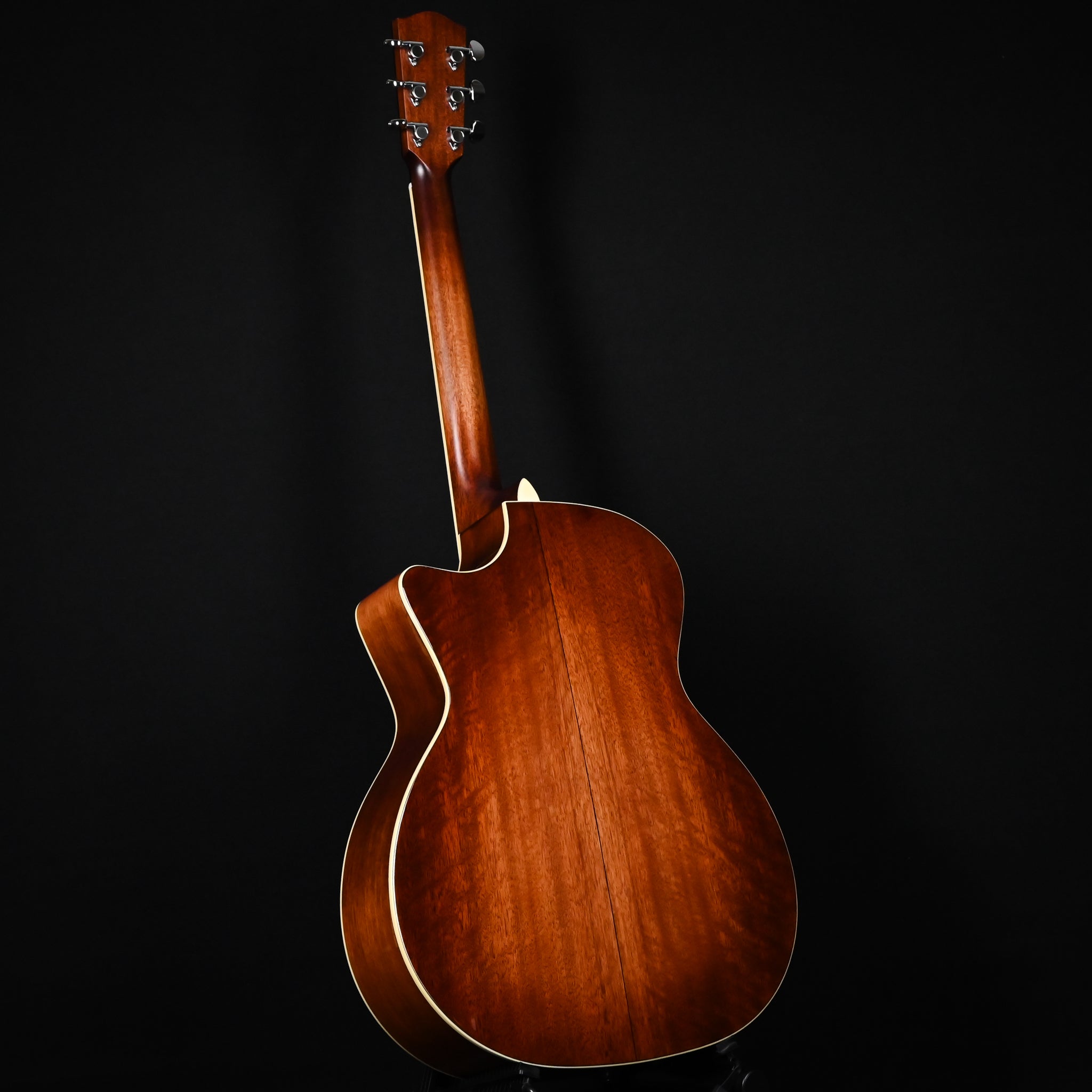 Eastman AC322CE Grand Auditorium Acoustic-Electric Guitar- Natural 2026 (M2503251)