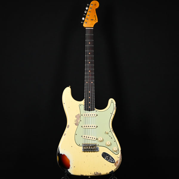 Fender Custom Shop '61 Stratocaster Heavy Relic- Aged Vintage White/ 3 Color Sunburst 2025 (CZ587555)