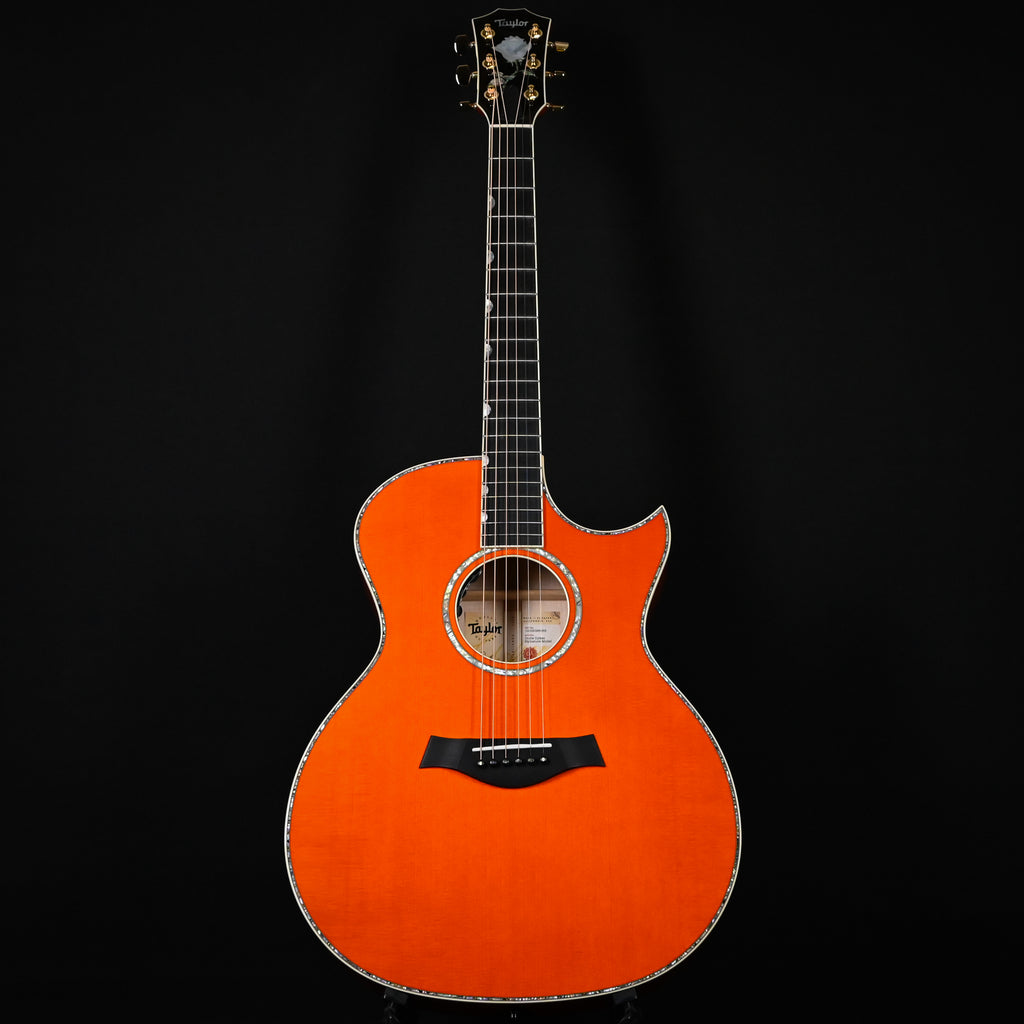 Taylor Doyle Dykes Signature Model w/ Sitka Spruce Top & Big Leaf Maple Back and Sides Acoustic/ Electric- Translucent Orange 2026 (1203096085)