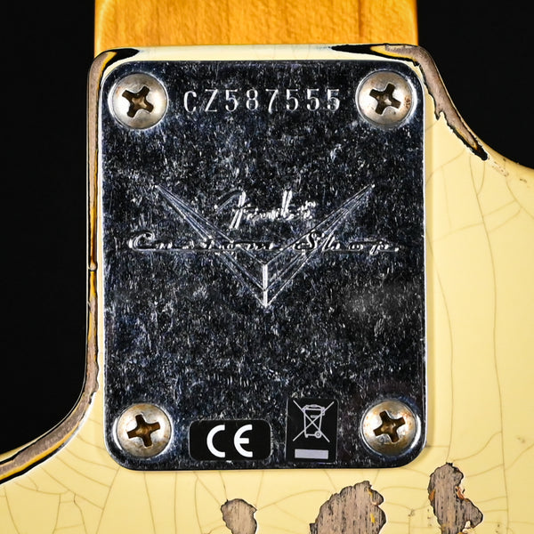 Fender Custom Shop '61 Stratocaster Heavy Relic- Aged Vintage White/ 3 Color Sunburst 2025 (CZ587555)