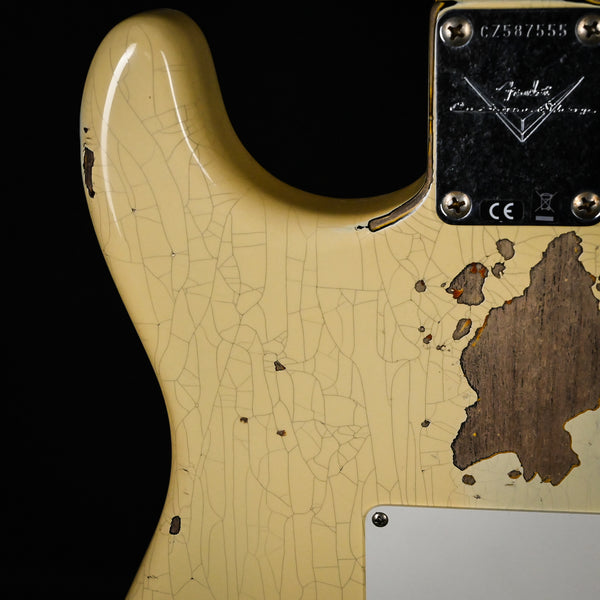 Fender Custom Shop '61 Stratocaster Heavy Relic- Aged Vintage White/ 3 Color Sunburst 2025 (CZ587555)