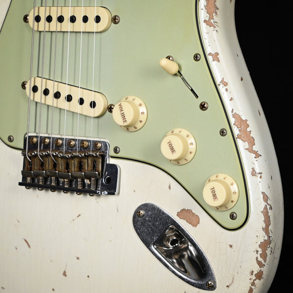 Fender Custom Shop Limited Edition 1962 Stratocaster w/ Handwound 60/63 Pickups, Heavy Relic- Aged Olympic White 2025 (CZ589368)