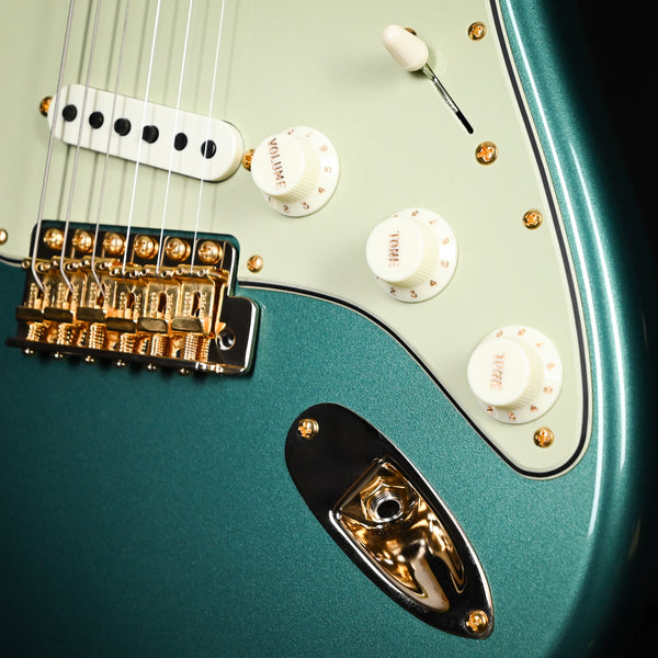 Fender Custom Shop Masterbuild Austin MacNutt 60/63 Stratocaster NOS w/ Brazilian Rosewood- Aged Sherwood Metallic 2024 (R138074)