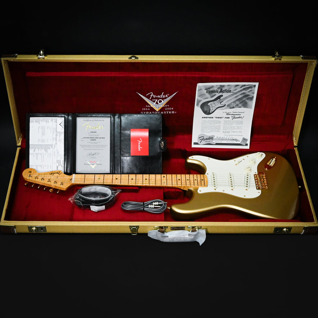 Fender Custom Shop Limited Edition 70th Anniversary Stratocaster w/ Gold Hardware NOS- Aztec Gold 2025 (LXX0670)
