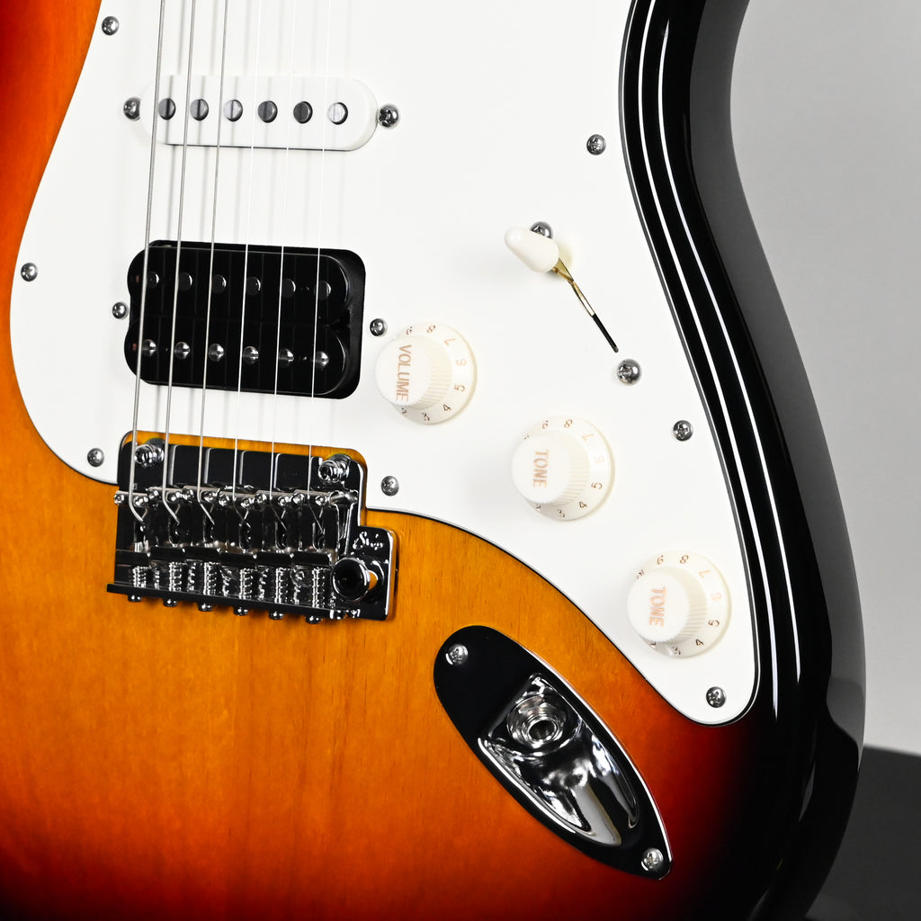 Suhr Classic S HSS Electric Guitar- 3 Tone Sunburst 2026 (94993)