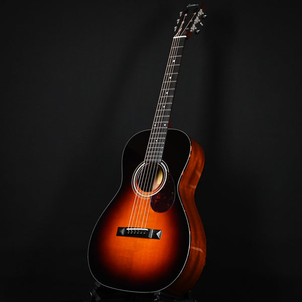 Eastman E1P-Deluxe Acoustic Guitar- Sunburst (M2510963)