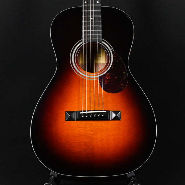Eastman E1P-Deluxe Acoustic Guitar- Sunburst (M2510963)