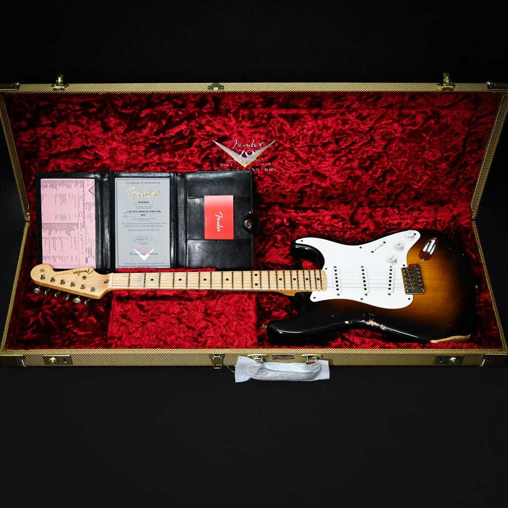 Fender Custom Shop Limited Edition 70th Anniversary '54 Stratocaster Relic- Wide Faded 2 Color Sunburst 2024 (4951) Used – Mint