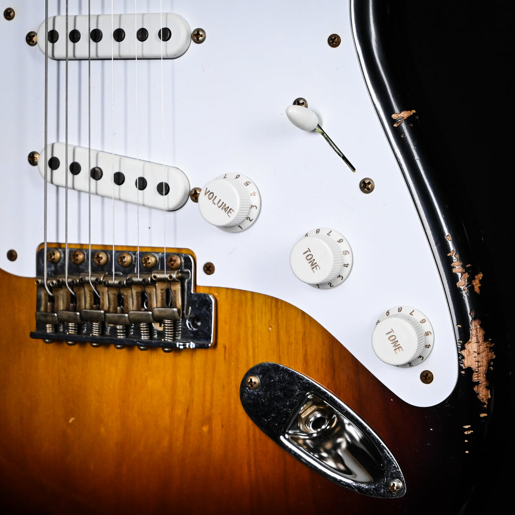 Fender Custom Shop Limited Edition 70th Anniversary '54 Stratocaster Relic- Wide Faded 2 Color Sunburst 2024 (4951) Used – Mint