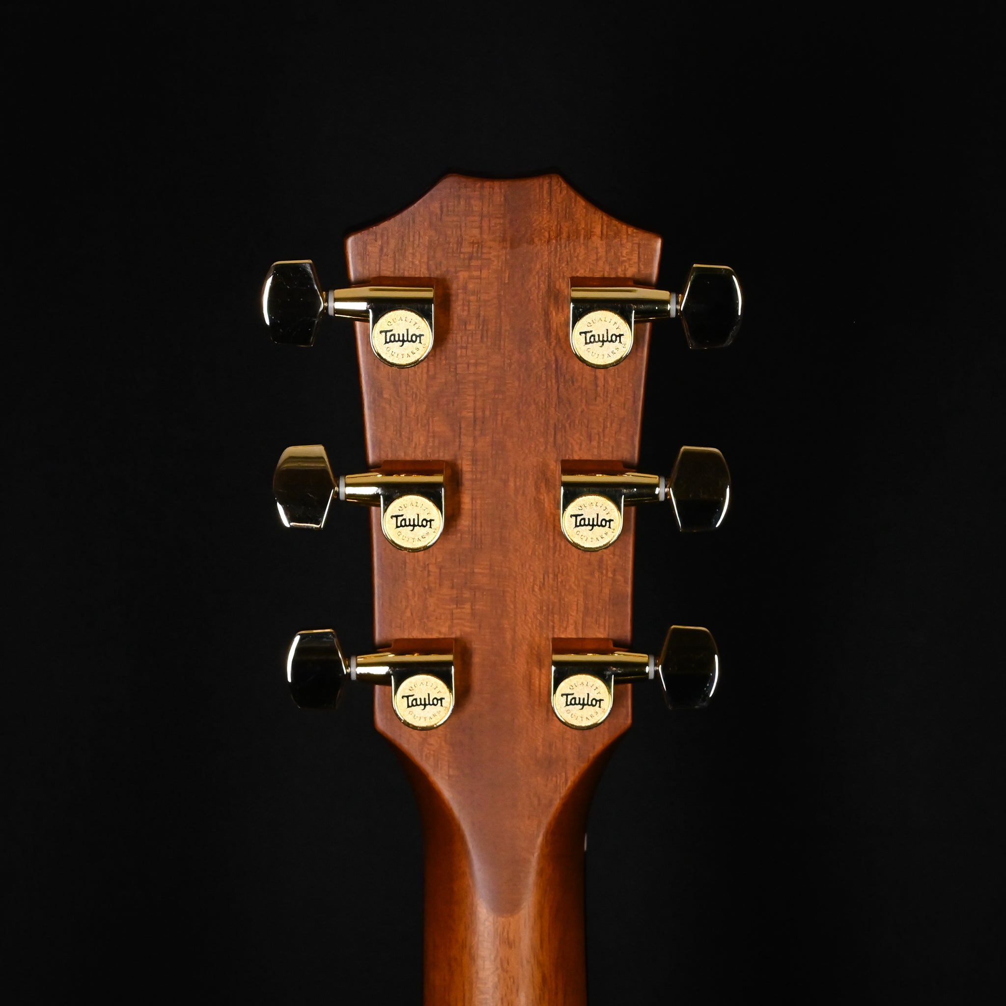 Taylor 214ce-K DLX Special Edition Honeyburst w/ Sitka Spruce Top & Hawaiian Koa Back and Sides Acoustic/ Electric- Honey Sunburst 2026 (2202096534)