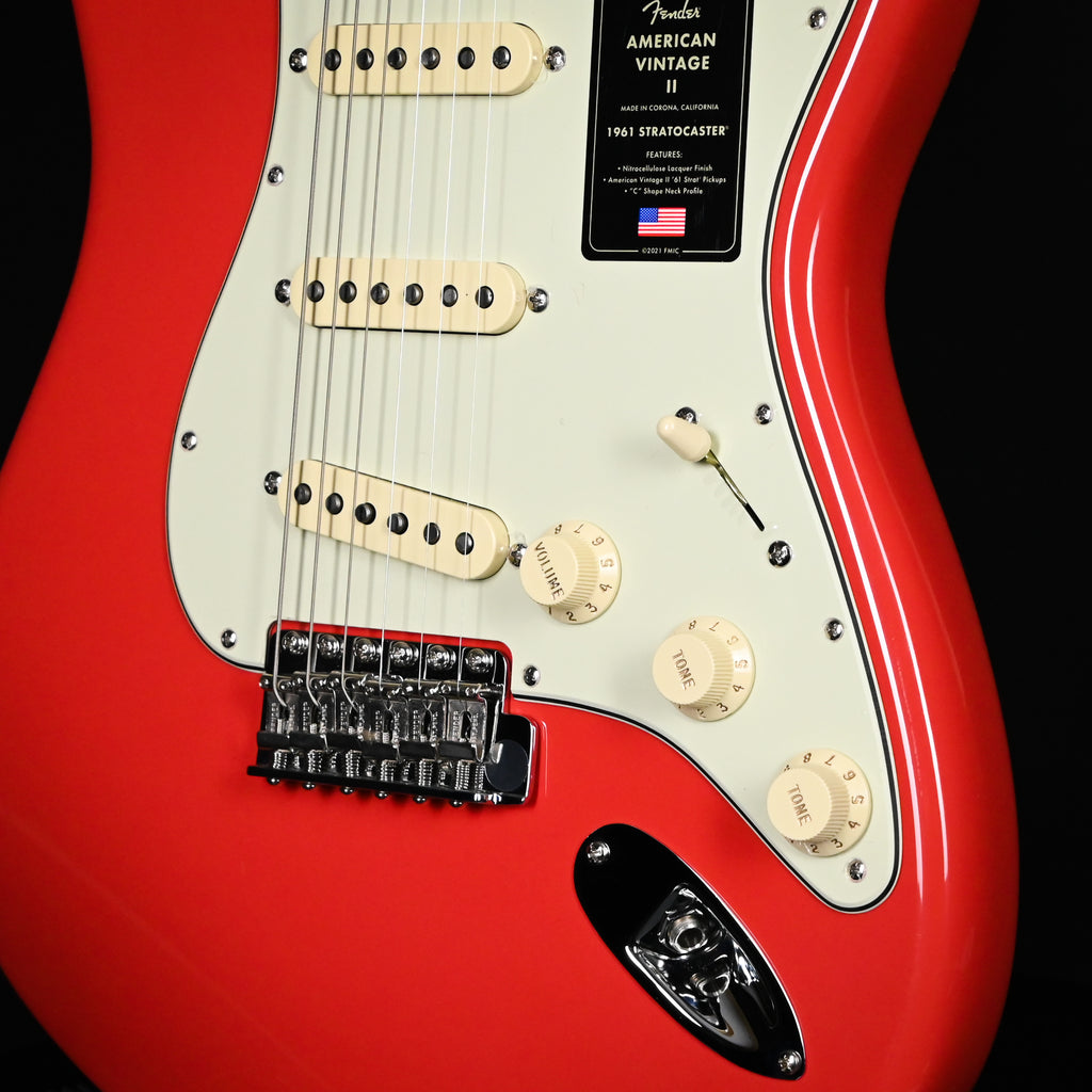 Fender American Vintage II 1961 Stratocaster- Fiesta Red 2025 (V2561943)