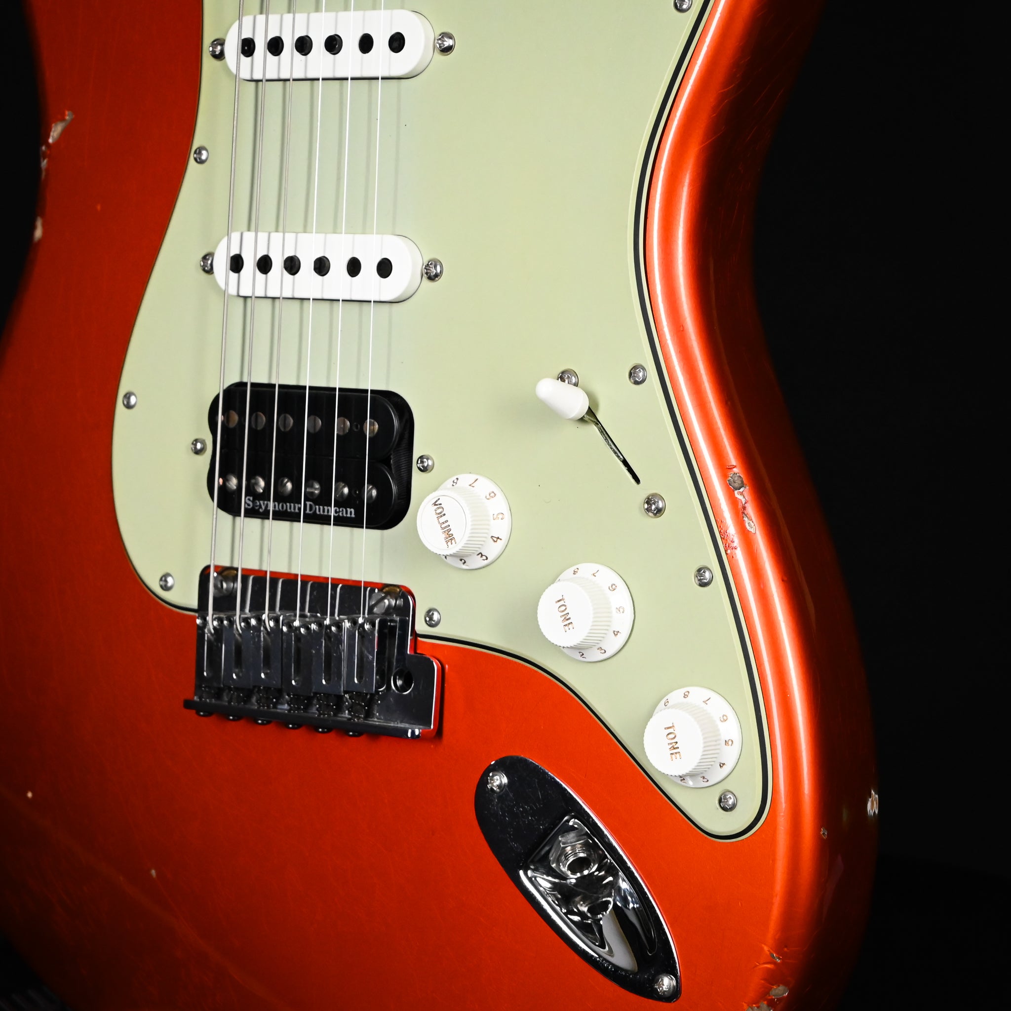 Fender Custom Shop Deluxe Stratocaster w/ Seymour Duncan SH4B Humbucker, Relic/ Closet Classic Hardware- Candy Tangerine 2026 (R148968)