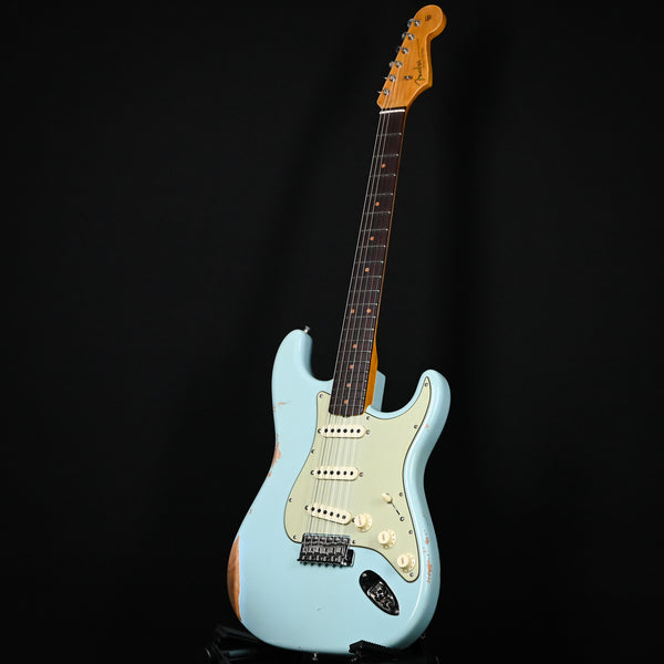 Fender Custom Shop Late-1962 Stratocaster Relic w/ Closet Classic Hardware- Faded Aged Daphne Blue 2025 (CZ585800)