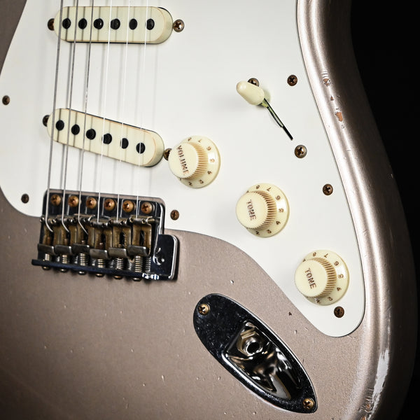 Fender Custom Shop Limited Edition '59 Stratocaster Relic- Faded Aged Shoreline Gold 2024 (CZ581551)