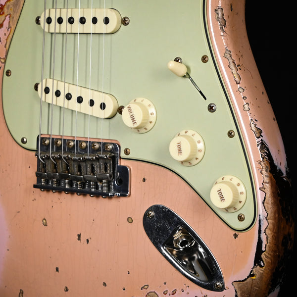 Fender Custom Shop Limited Edition '59 Stratocaster Super Heavy Relic- Aged Dirty Shell Pink/ Chocolate 3 Tone Sunburst 2025 (CZ586151)