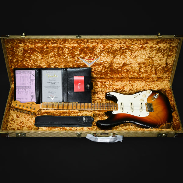 Fender Custom Shop Limited Edition Red Hot Hard Tail Stratocaster Heavy Relic- Faded Aged Chocolate 3 Tone Sunburst 2024 (CZ581284)