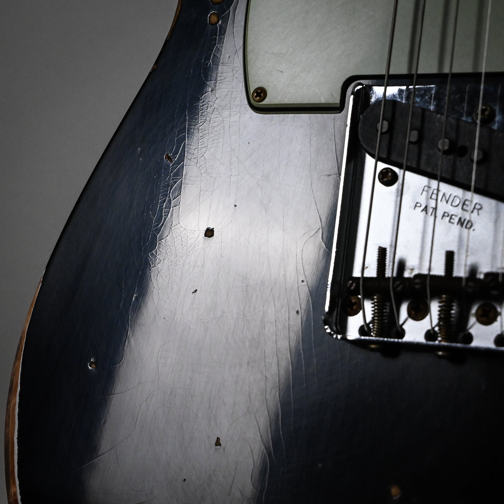 Fender Custom Shop Limited Edition 1963 Telecaster Relic- Black 2026 (CZ590720)