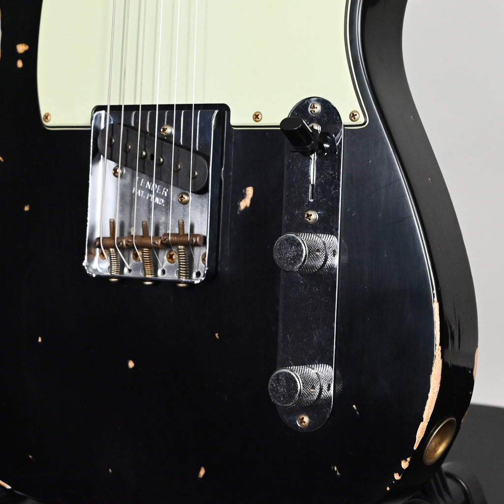 Fender Custom Shop Limited Edition 1963 Telecaster Relic- Black 2026 (CZ590720)