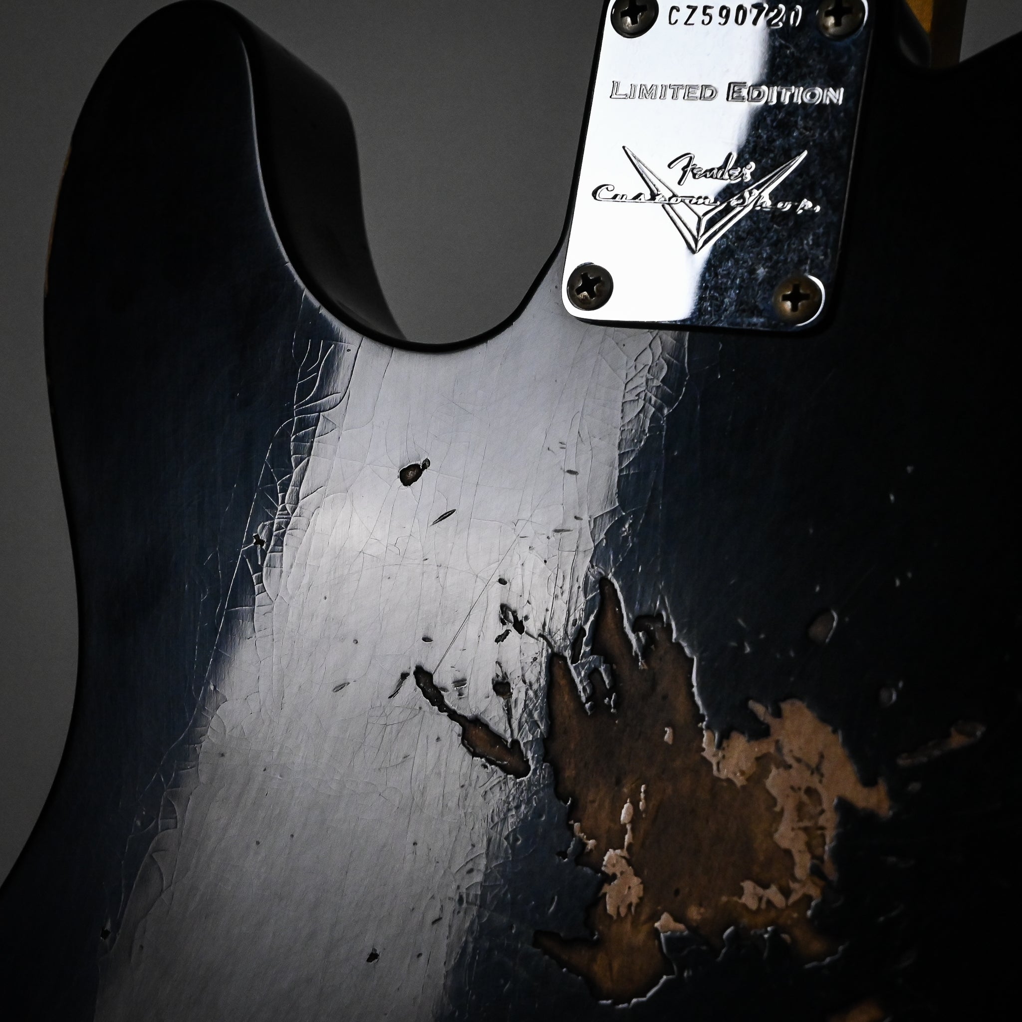Fender Custom Shop Limited Edition 1963 Telecaster Relic- Black 2026 (CZ590720)