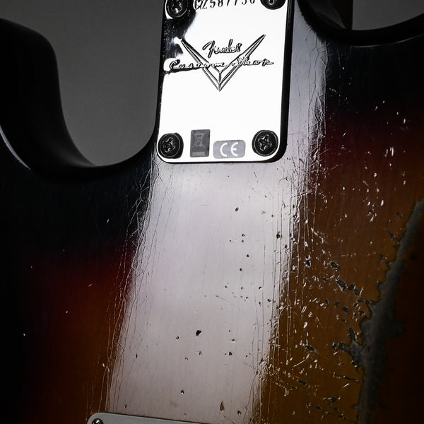 Fender Custom Shop Late-1962 Stratocaster Relic w/ Closet Classic Hardware- 3 Color Sunburst 2025 (CZ587750
