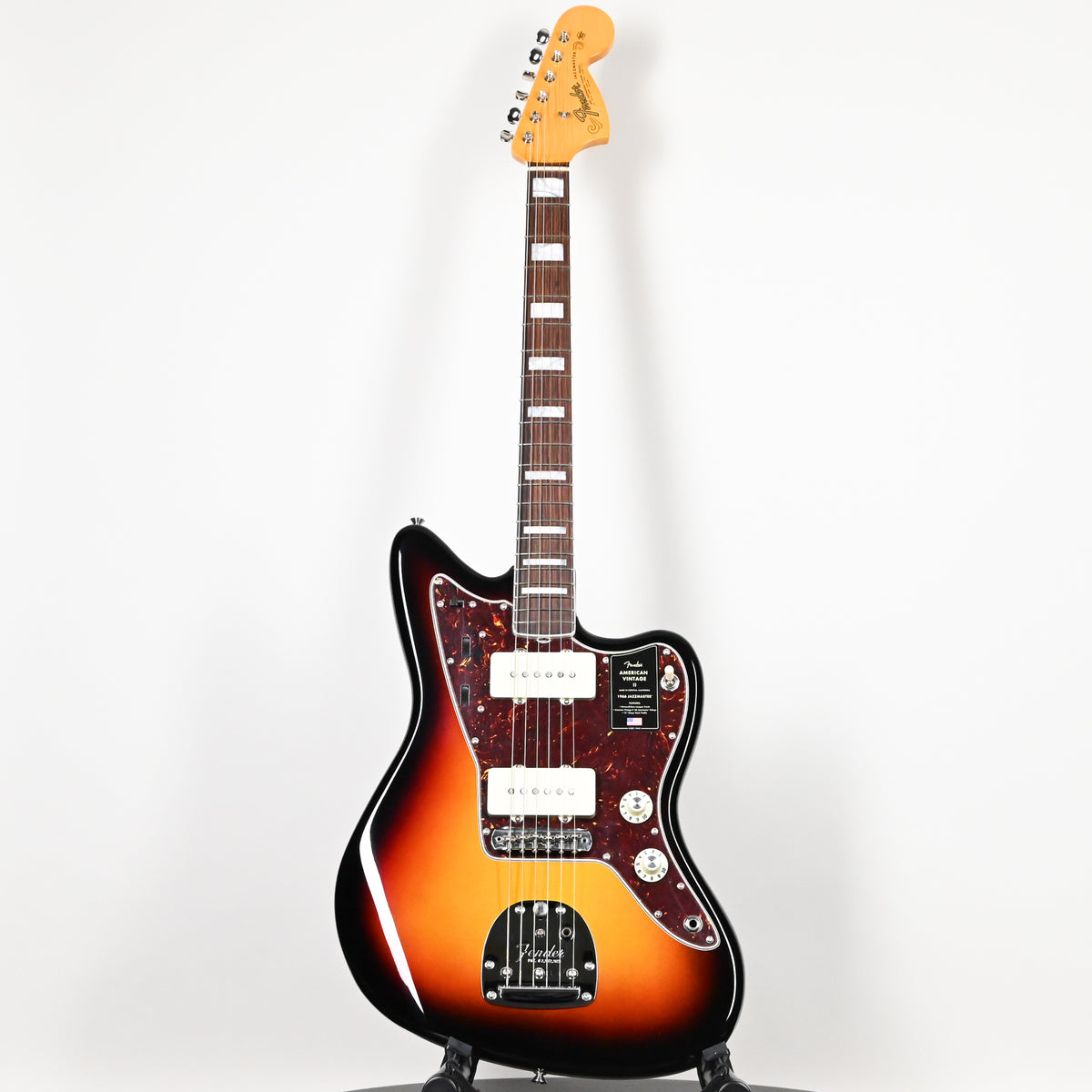 Fender American Vintage II 1966 Jazzmaster- 3 Color Sunburst 2025 (V2554361) Used-Mint