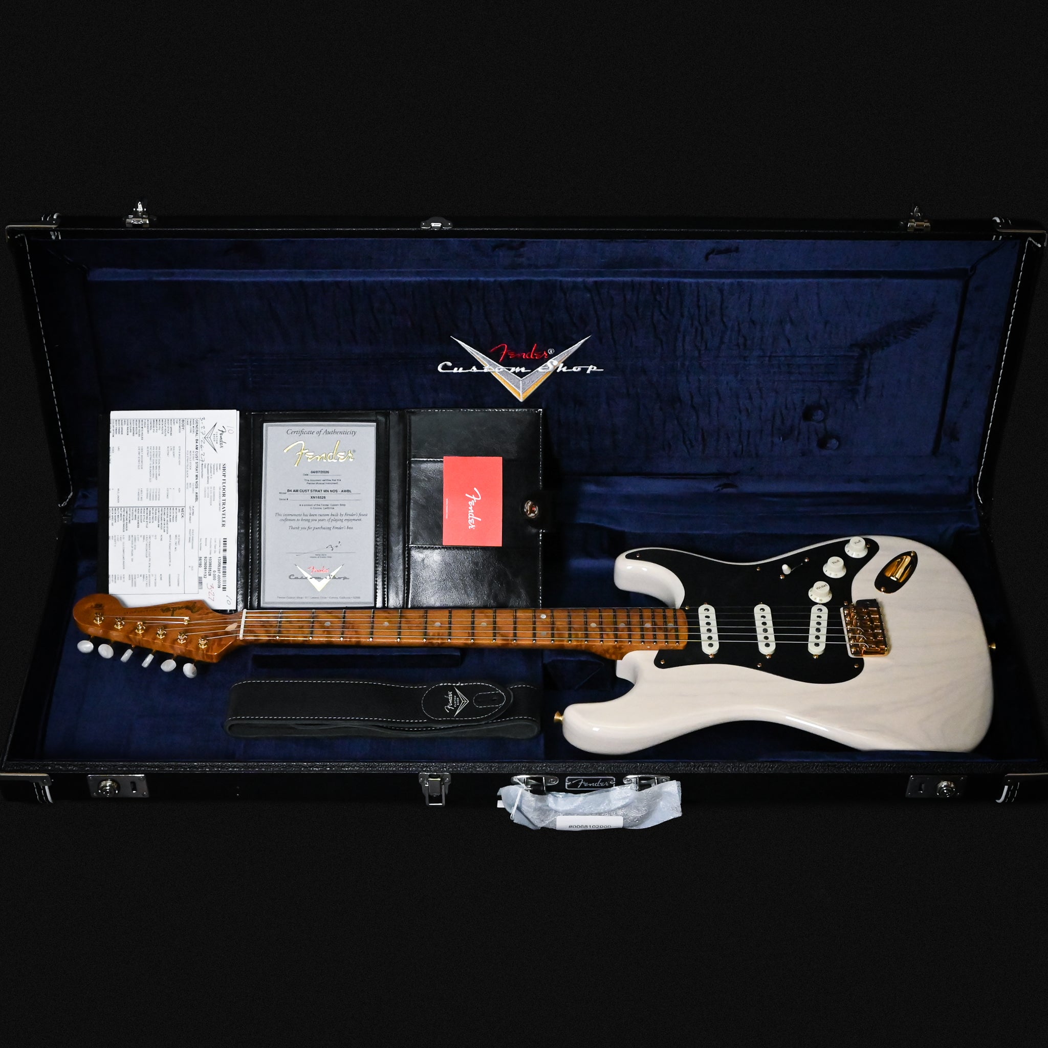 Fender Custom Shop American Custom Stratocaster NOS- Aged White Blonde 2026 (XN18528)