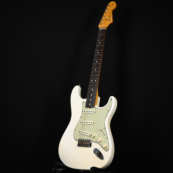 Fender Custom Shop Masterbuilt Yuriy Shishkov '63 Stratocaster w/ Brazilian Rosewood, Journeyman- Aged Artic White 2025 (R138381)