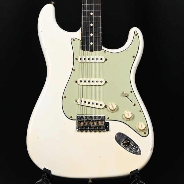 Fender Custom Shop Masterbuilt Yuriy Shishkov '63 Stratocaster w/ Brazilian Rosewood, Journeyman- Aged Artic White 2025 (R138381)