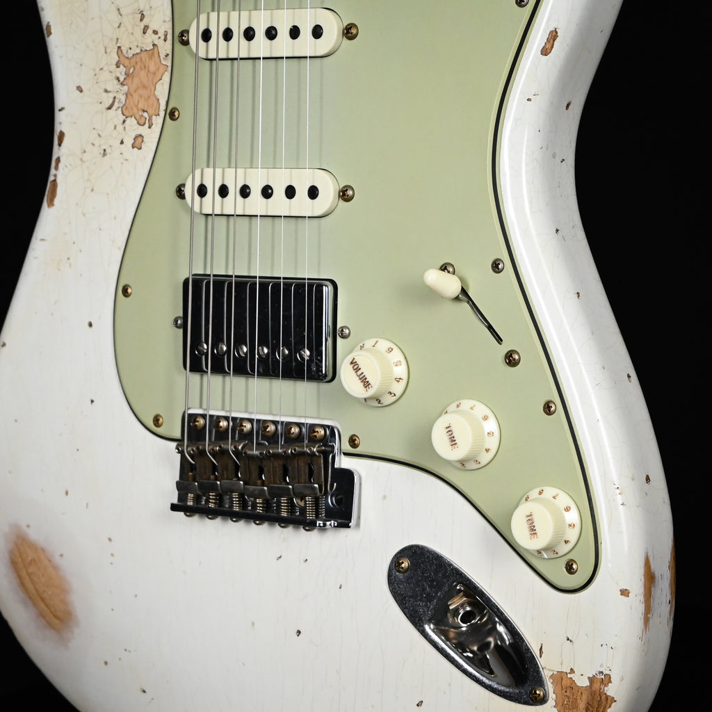 Fender Custom Shop '62 Stratocaster HSS Heavy Relic- Olympic White 2026 (R143944)