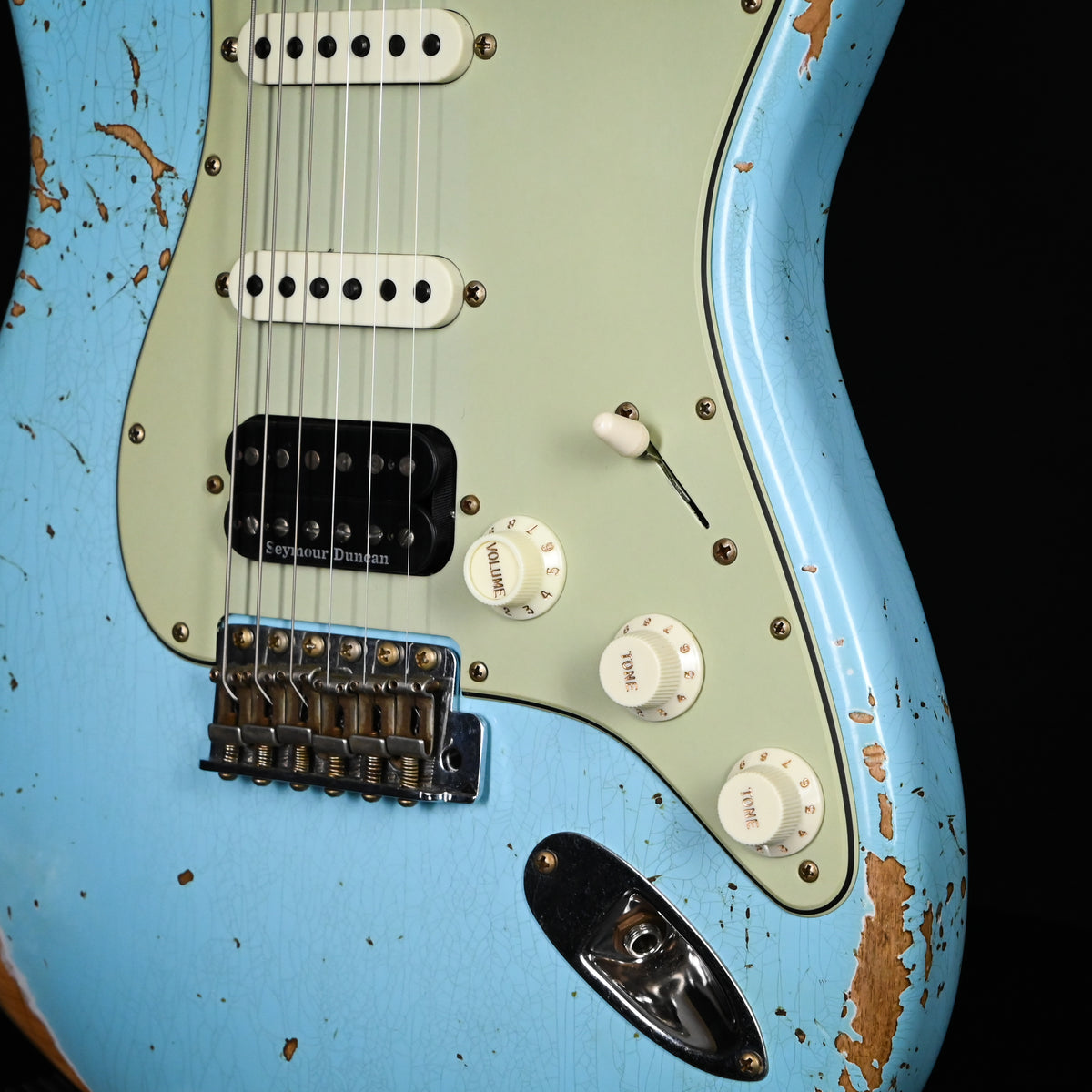 Fender Custom Shop '62 Stratocaster HSS w/ Alder Body, Heavy Relic- Daphne Blue 2026 (R150833)