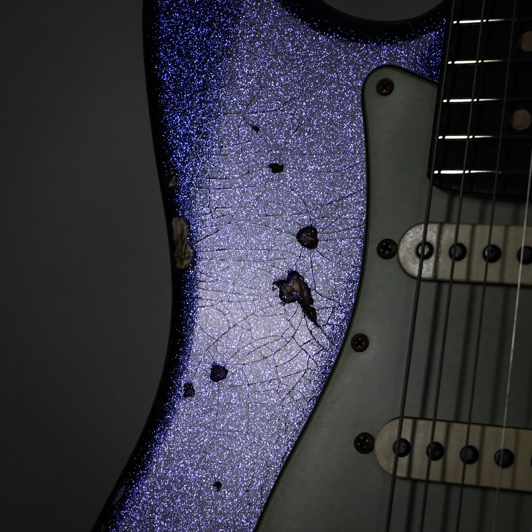 Fender Custom Shop '62 Stratocaster HSS Relic- Purple Sparkle 2026 (R150776)