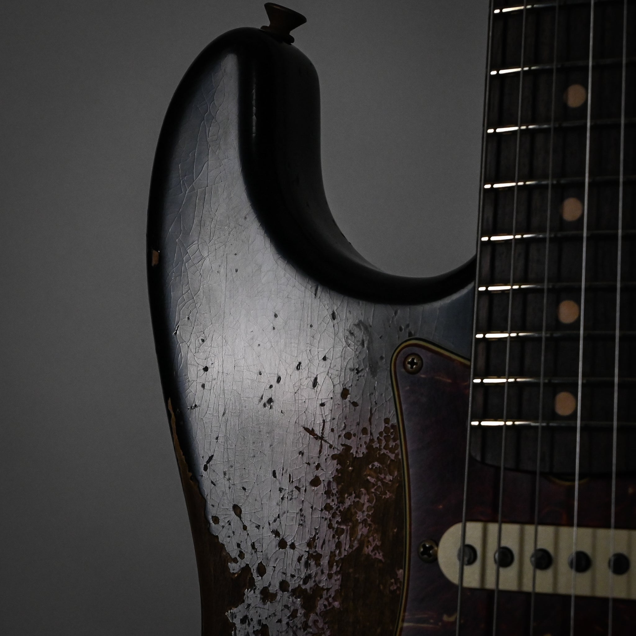 Fender Custom Shop Limited Edition Roasted '61 Stratocaster Super Heavy Relic- Aged 3 Color Sunburst 2026 (CZ589469)