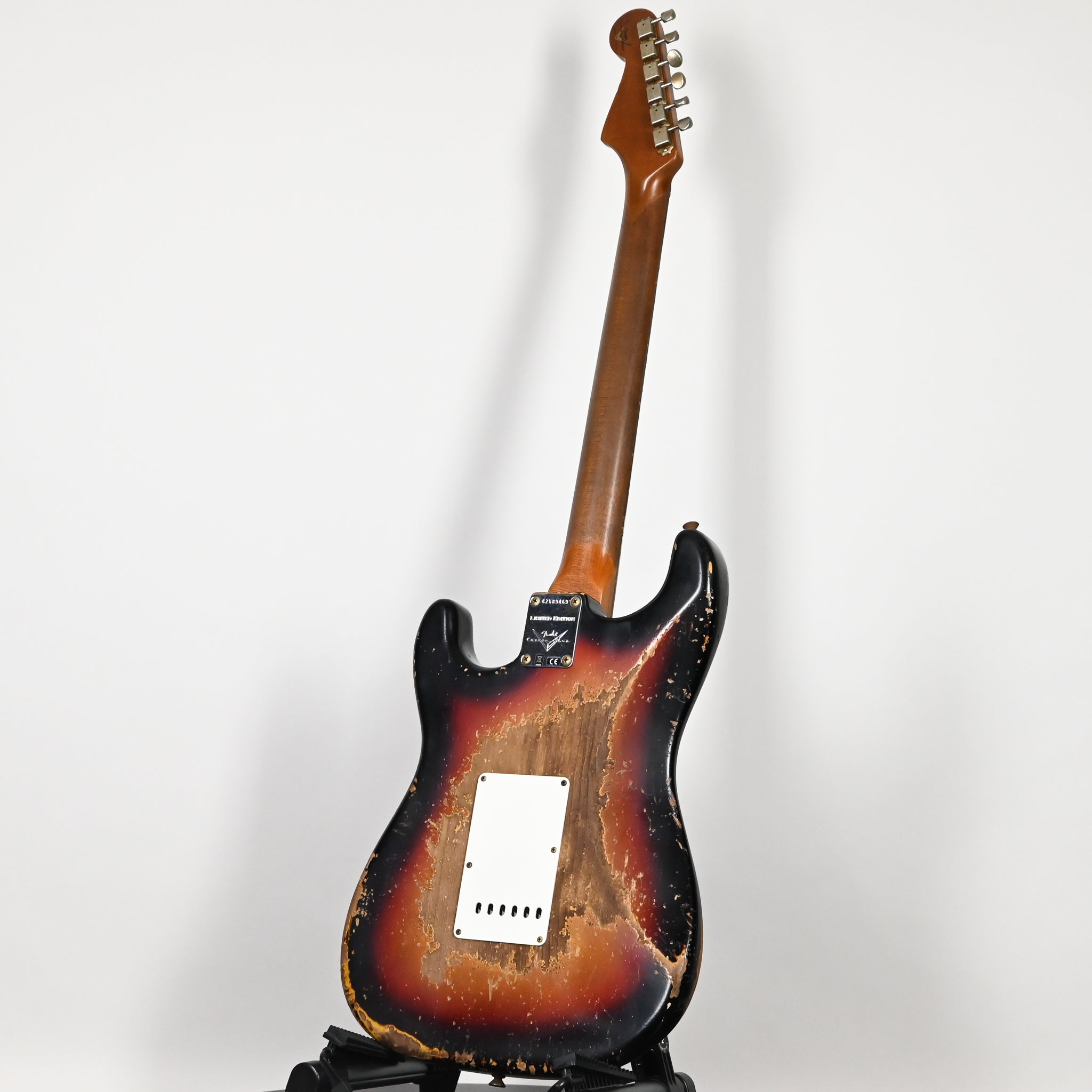 Fender Custom Shop Limited Edition Roasted '61 Stratocaster Super Heavy Relic- Aged 3 Color Sunburst 2026 (CZ589469)