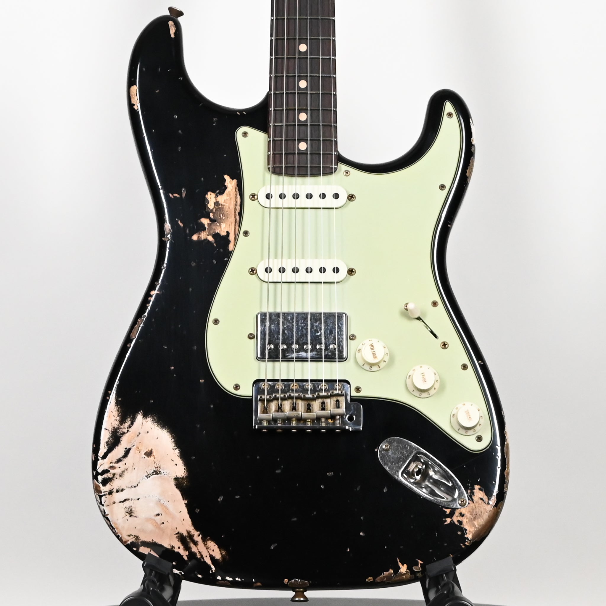 Fender Custom Shop '62 Stratocaster HSS w/ Ash Body, Heavy Relic- Black 2026 (R147699)