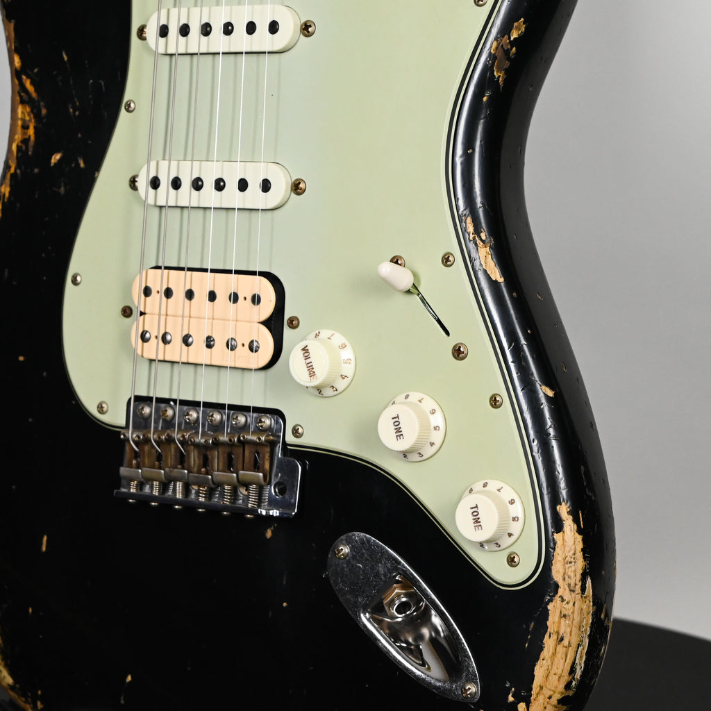 Fender Custom Shop '62 Stratocaster HSS w/ Painted Headcap, Heavy Relic- Black 2026 (R149026)
