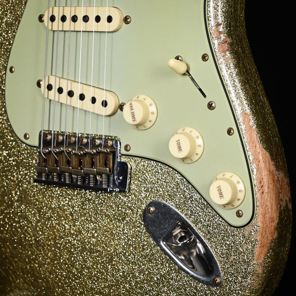 Fender Custom Shop Limited Edition 1962 Stratocaster Heavy Relic- Gold Sparkle 2025 (CZ589416)